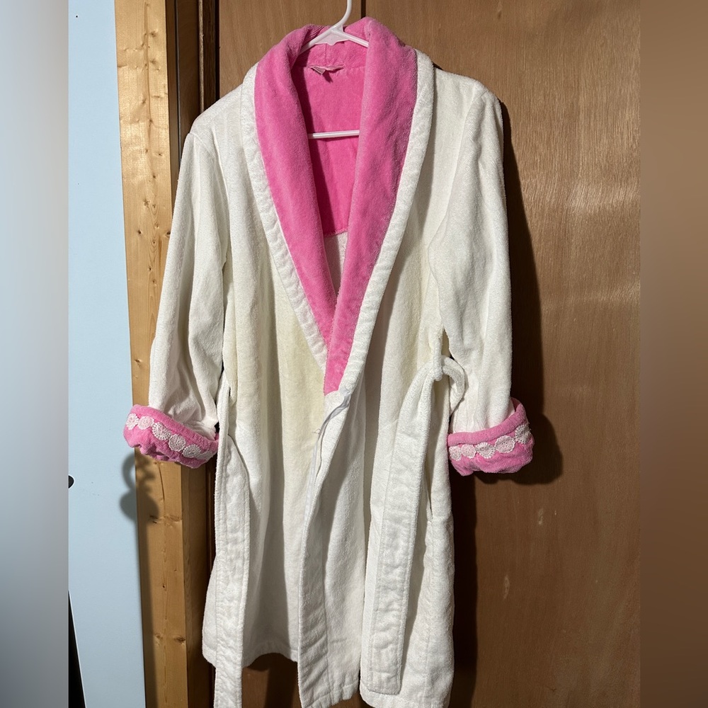 Lily Pulitzer terry cloth robe